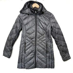 BCBGeneration gray Ultra Lightweight Packable Down Car Coat XSmall